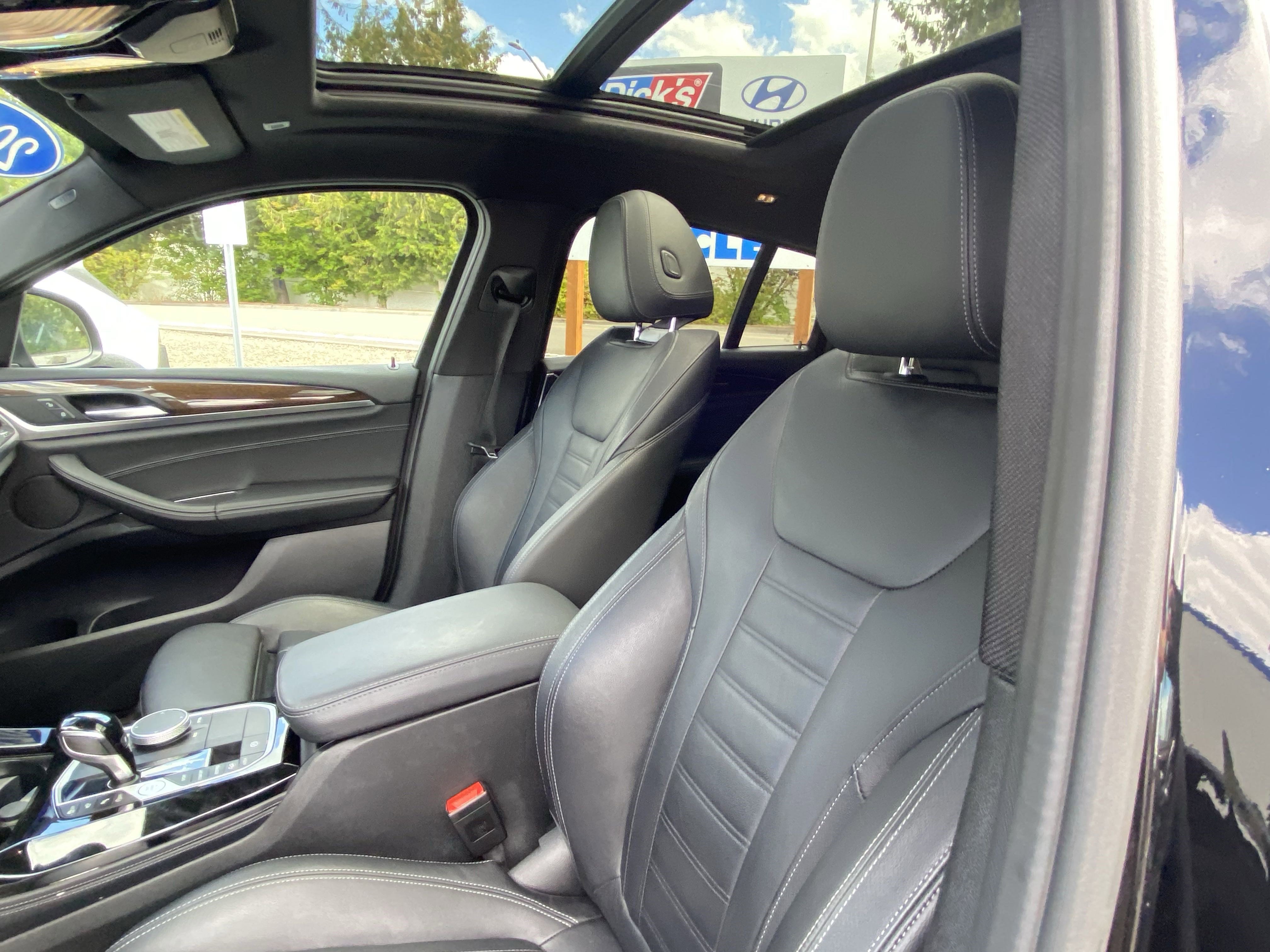 Used 2022 BMW X4 xDrive30i w/ Premium Package image 17