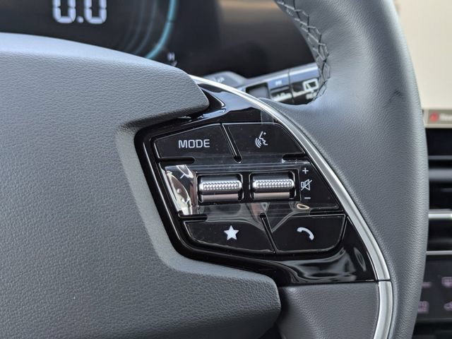 New 2026 Kia Niro EX FWD image 25