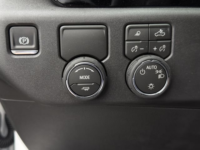 New 2026 Chevrolet Silverado 1500 LT w/ Texas Edition Plus RWD image 17