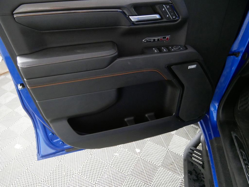 Used 2023 GMC Sierra 1500 AT4 w/ AT4 Preferred Package image 14