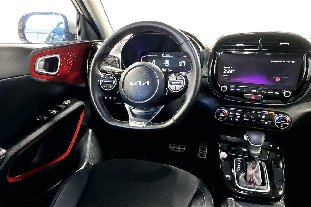 Used 2025 Kia Soul GT-Line image 7