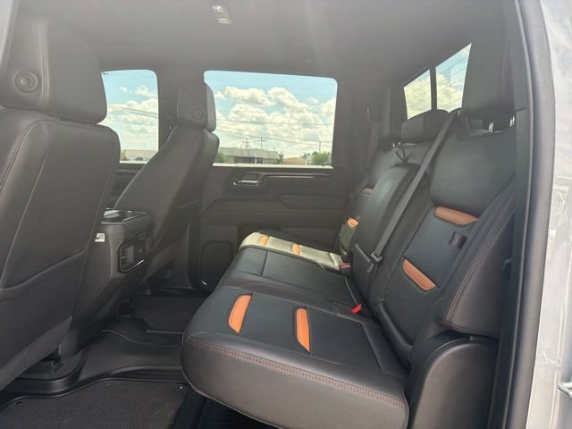 Used 2025 GMC Sierra 2500 AT4 w/ AT4 Premium Plus Package AWD/4WD image 35