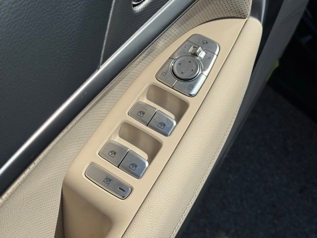 New 2026 Genesis G70 2.5T Prestige image 13