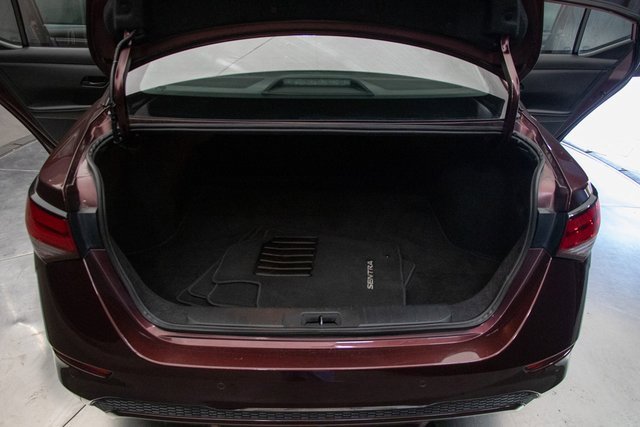 Used 2024 Nissan Sentra SV image 19