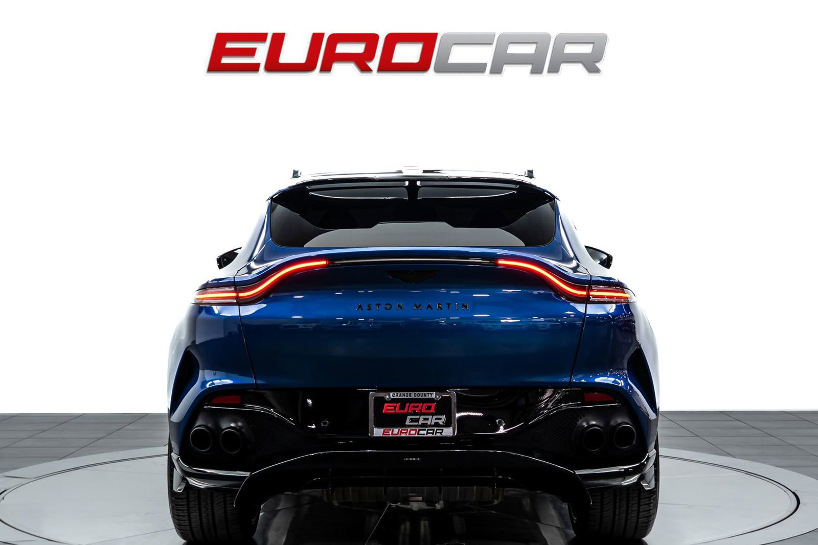 Used 2023 Aston Martin DBX 707 AWD/4WD image 4