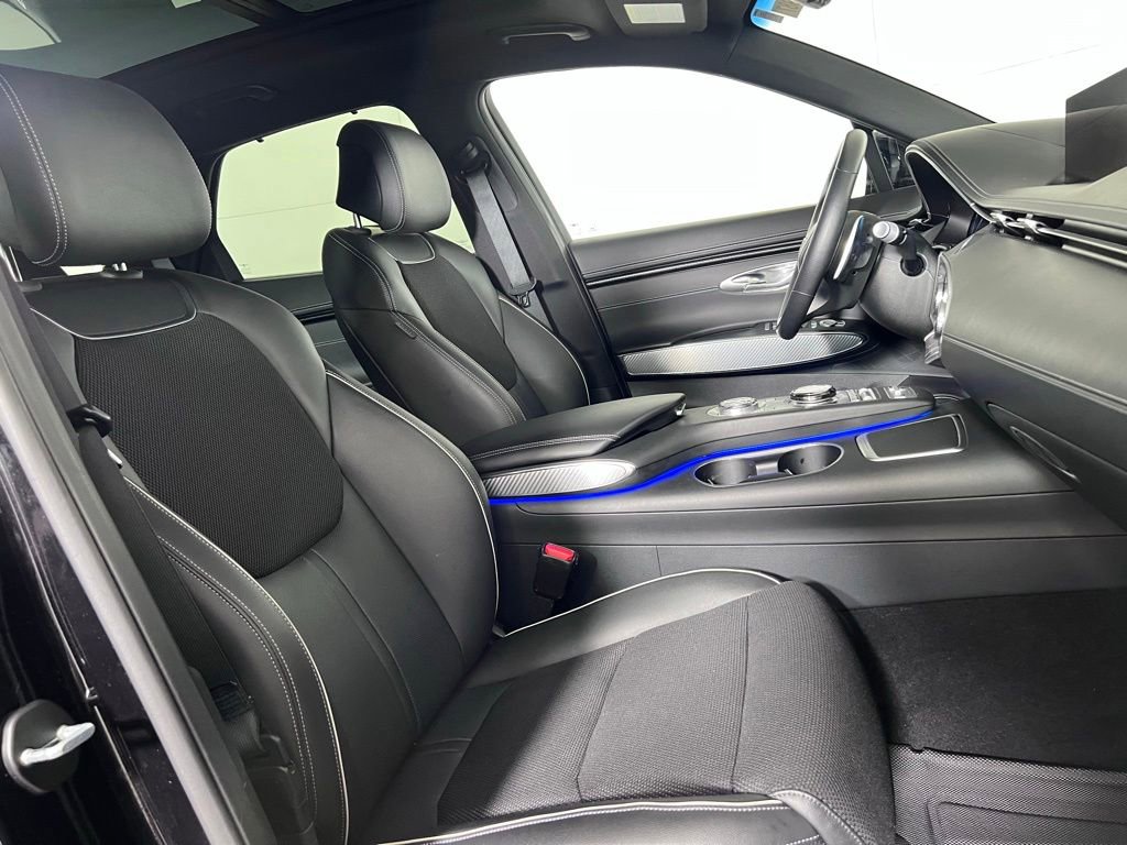 Used 2024 Genesis GV70 2.5T w/ Sport Prestige Package AWD/4WD image 20