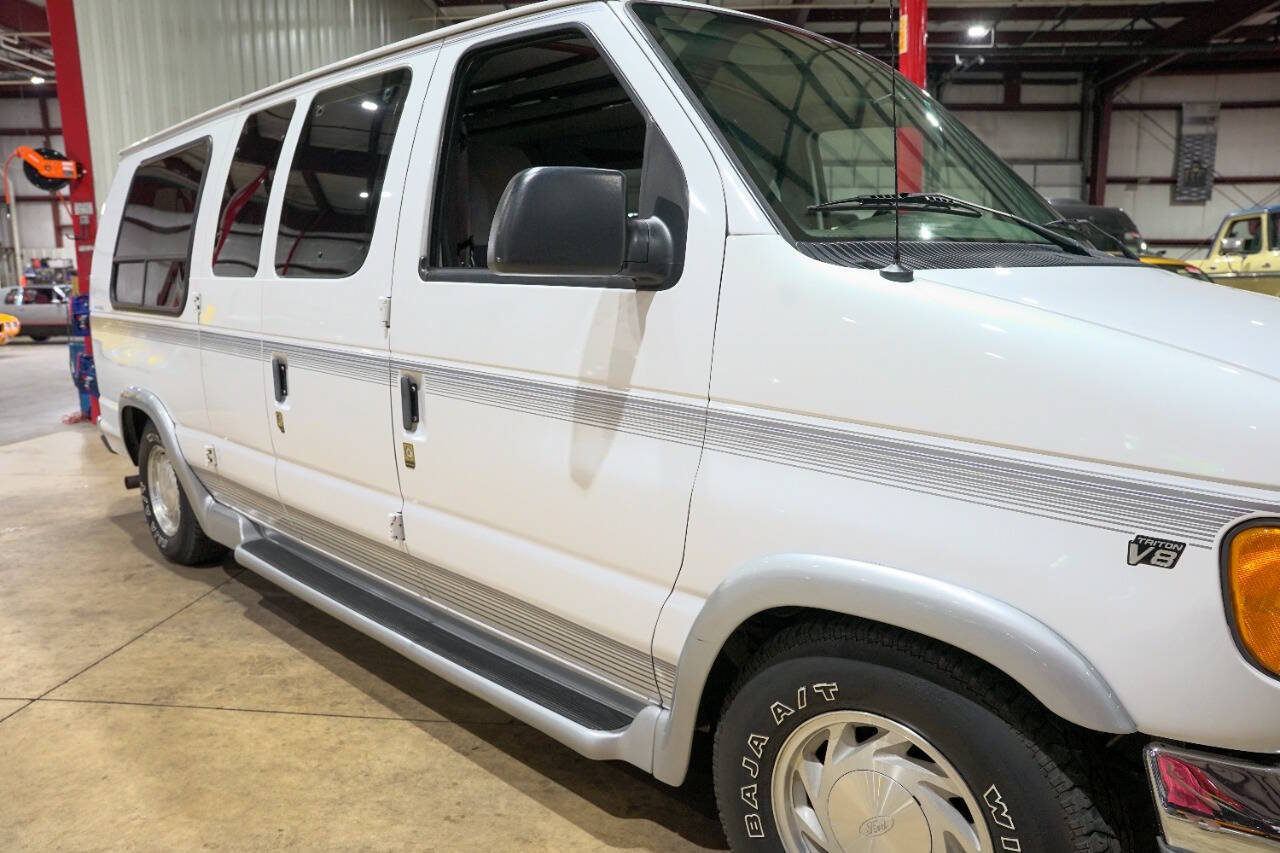 Used 1999 Ford E-150 and Econoline 150 RWD image 40