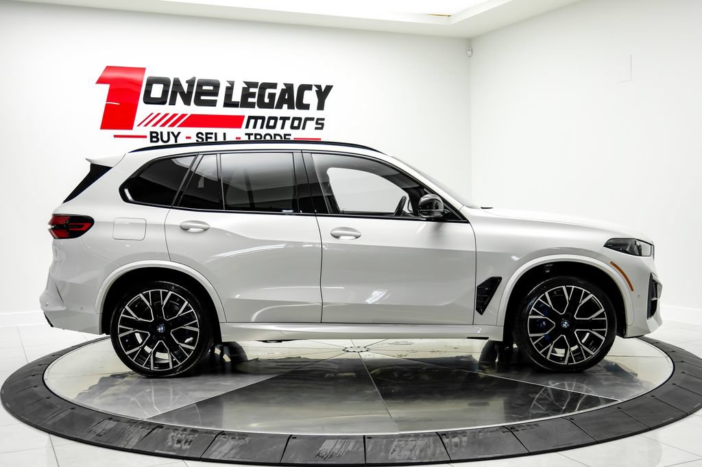 Used 2025 BMW X5 M Competition w/ Executive Package AWD/4WD image 5