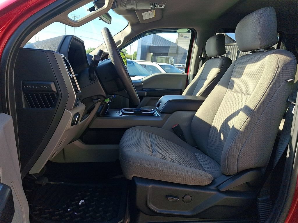 Used 2020 Ford F250 XLT w/ XLT Premium Package AWD/4WD image 13