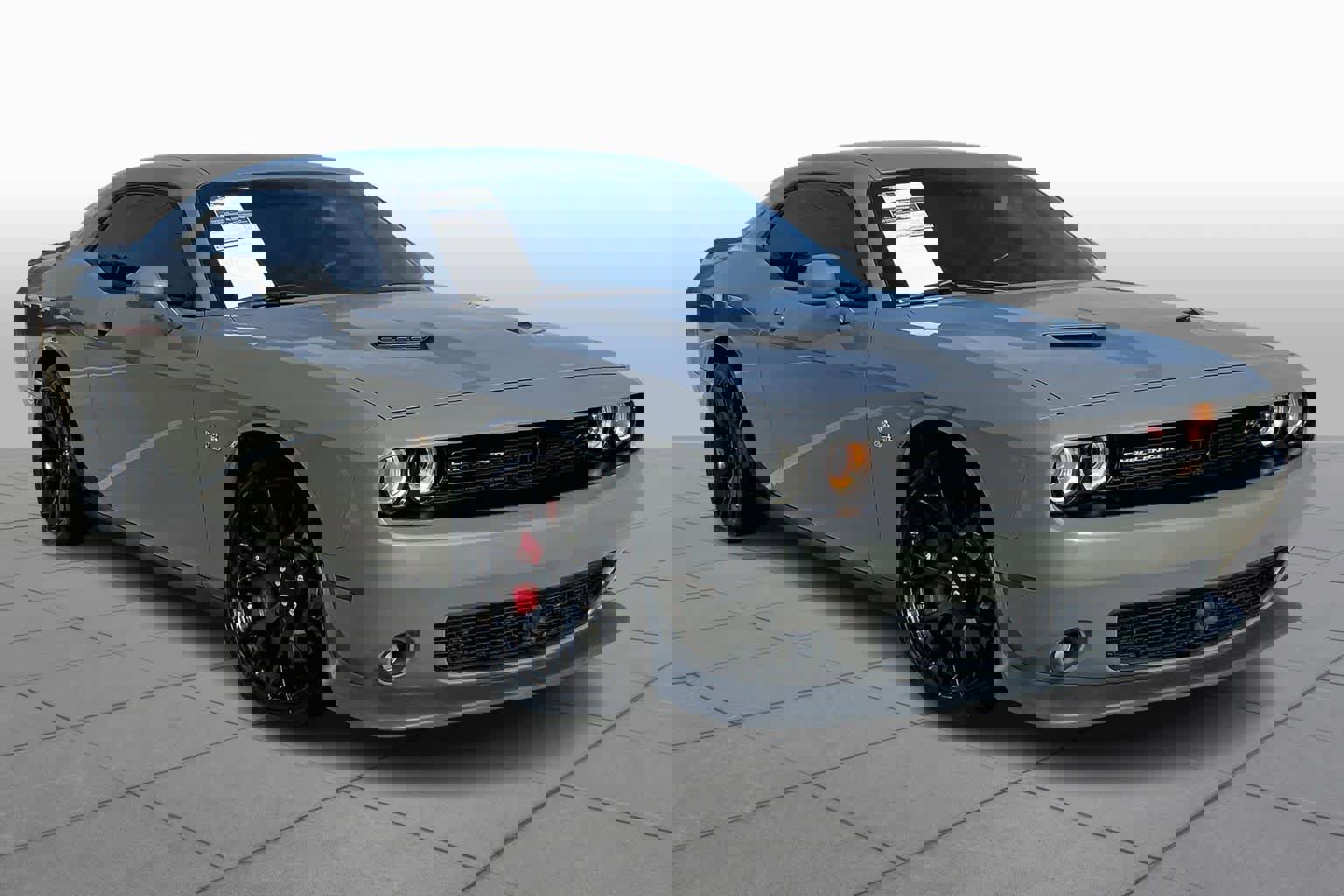 Used 2017 Dodge Challenger R/T Scat Pack w/ Dynamics Package image 2