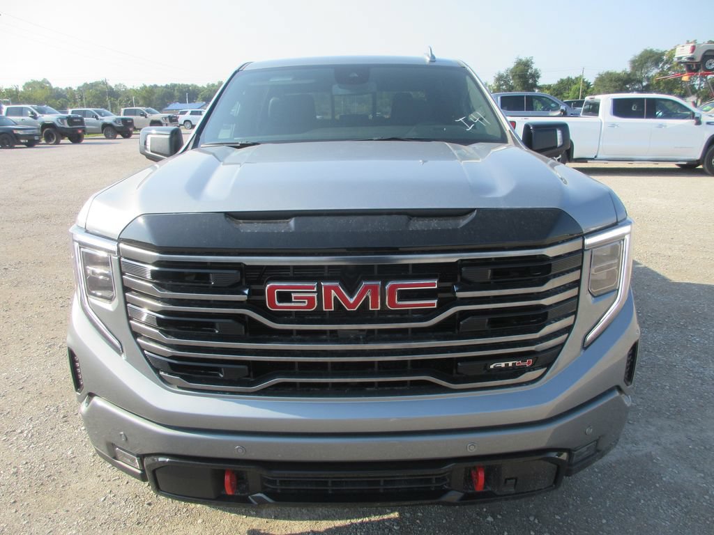 New 2026 GMC Sierra 1500 AT4 w/ AT4 Premium Package AWD/4WD image 11