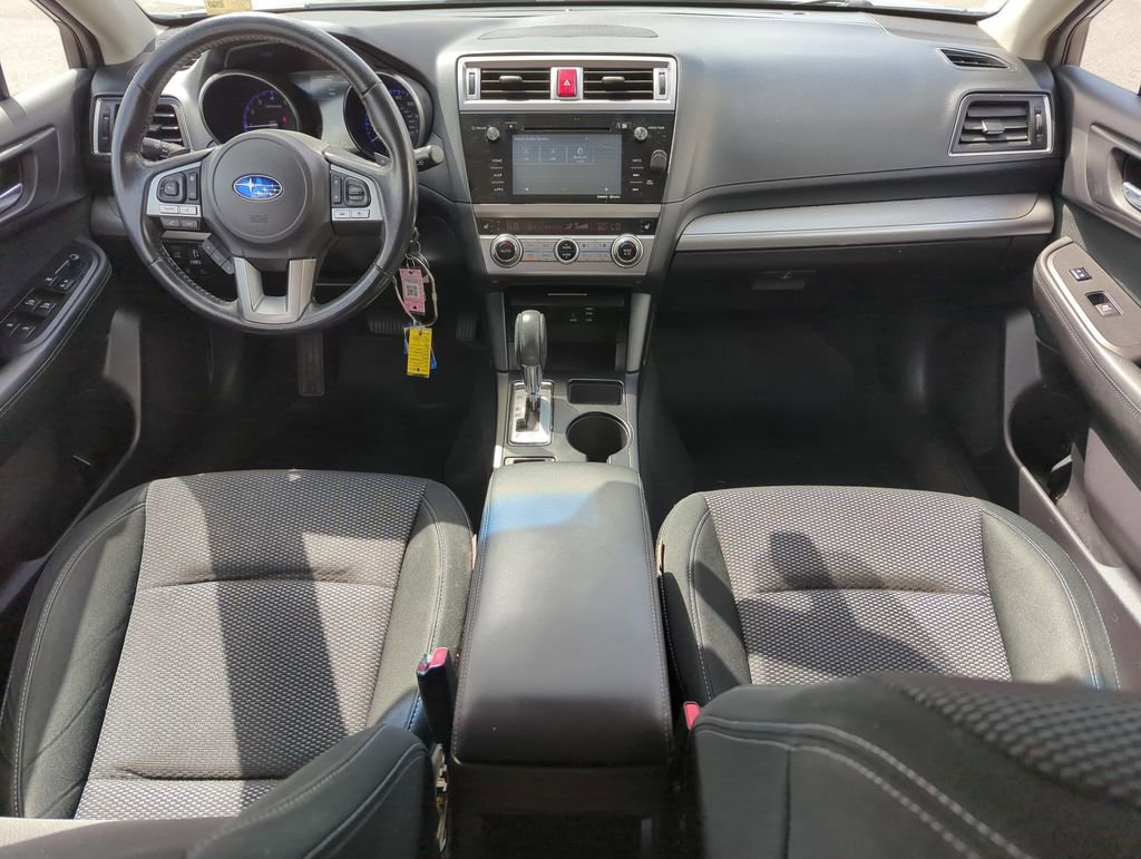 Used 2017 Subaru Outback 2.5i Premium image 15