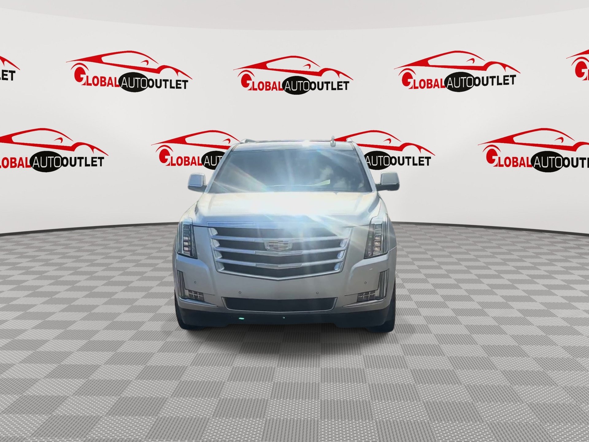 Used 2020 Cadillac Escalade ESV Premium Luxury RWD image 3
