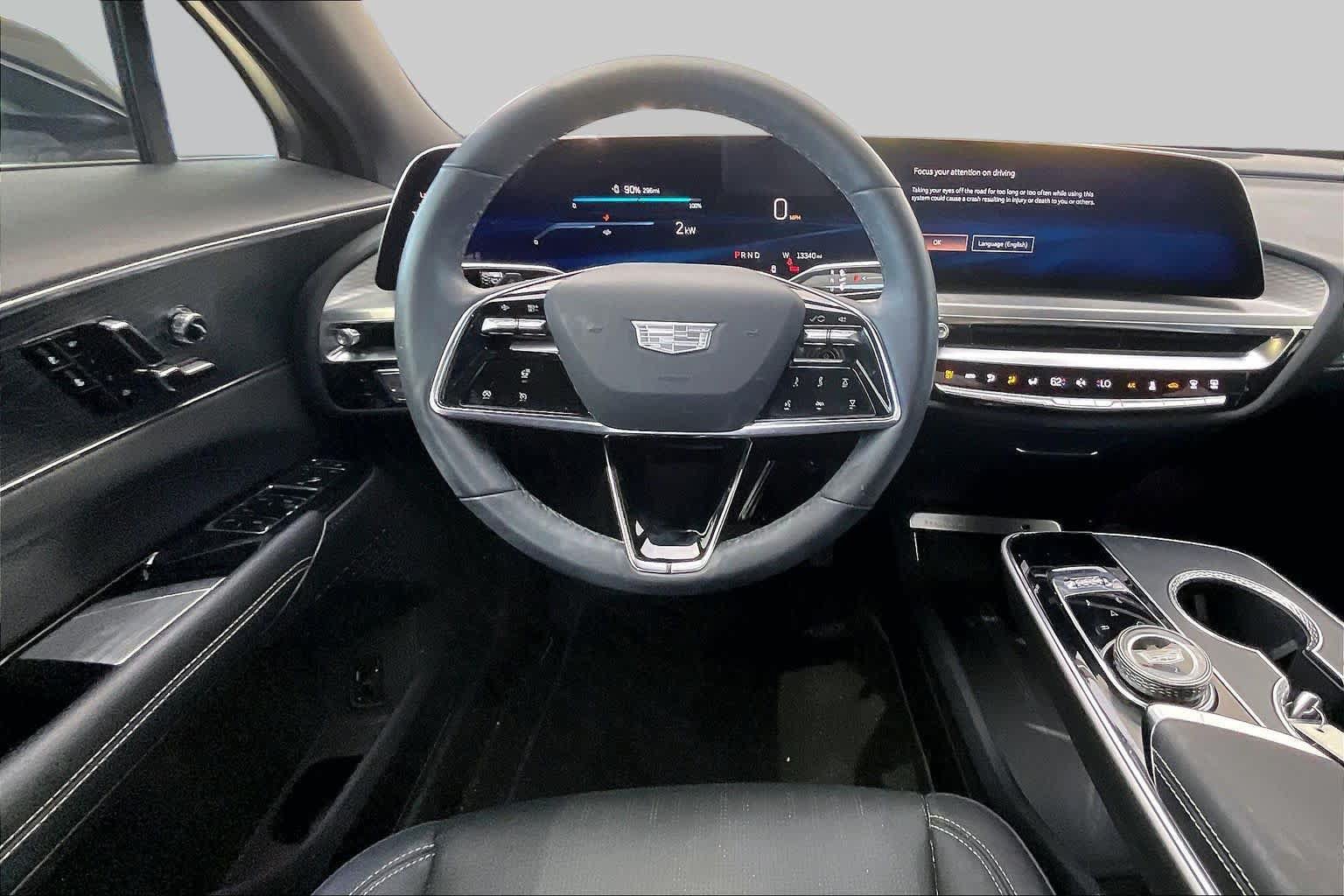 Used 2025 Cadillac Lyriq Luxury RWD image 5