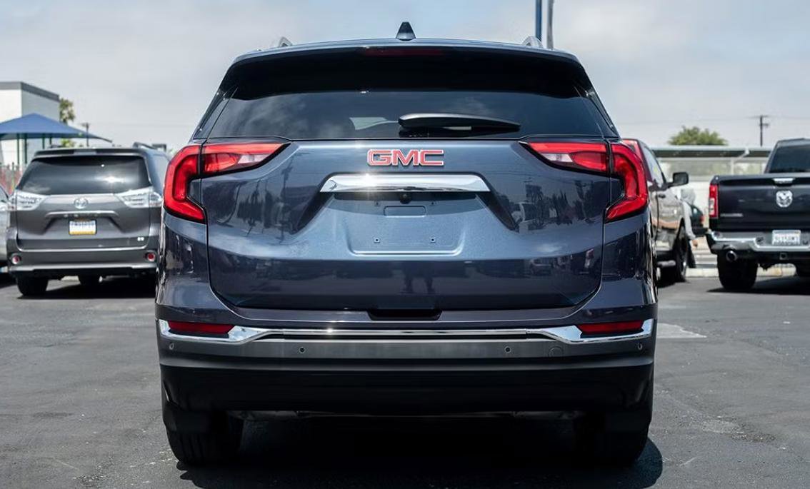 Used 2019 GMC Terrain SLT w/ Preferred Package image 7