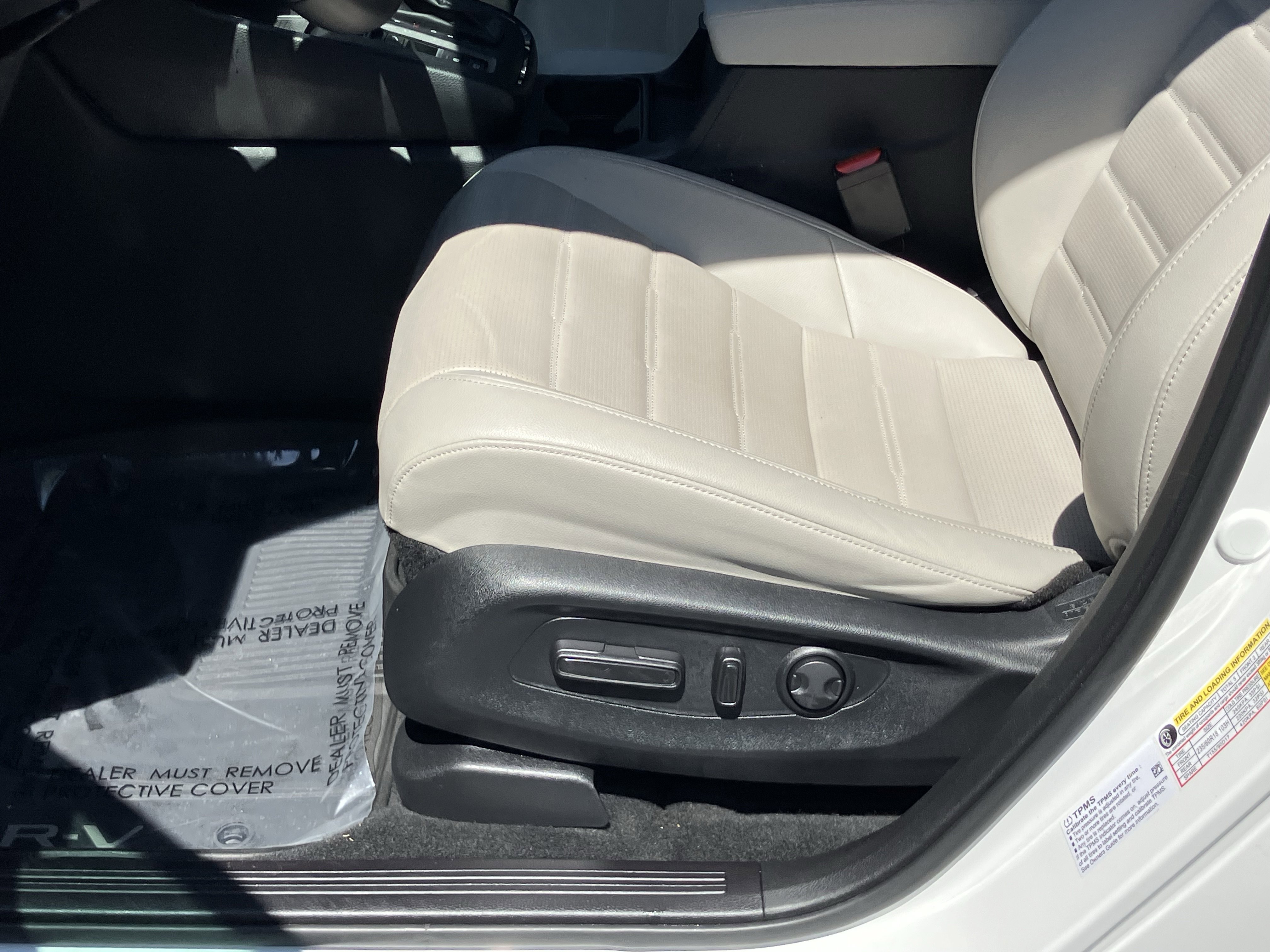 Used 2025 Honda CR-V EX-L image 17