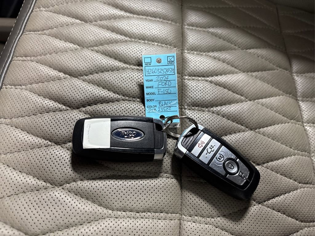 Used 2024 Ford F150 Platinum w/ Equipment Group 703A Plus image 40