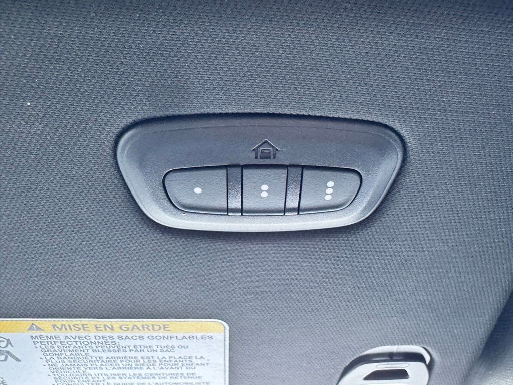 Used 2023 RAM 1500 Laramie AWD/4WD image 26