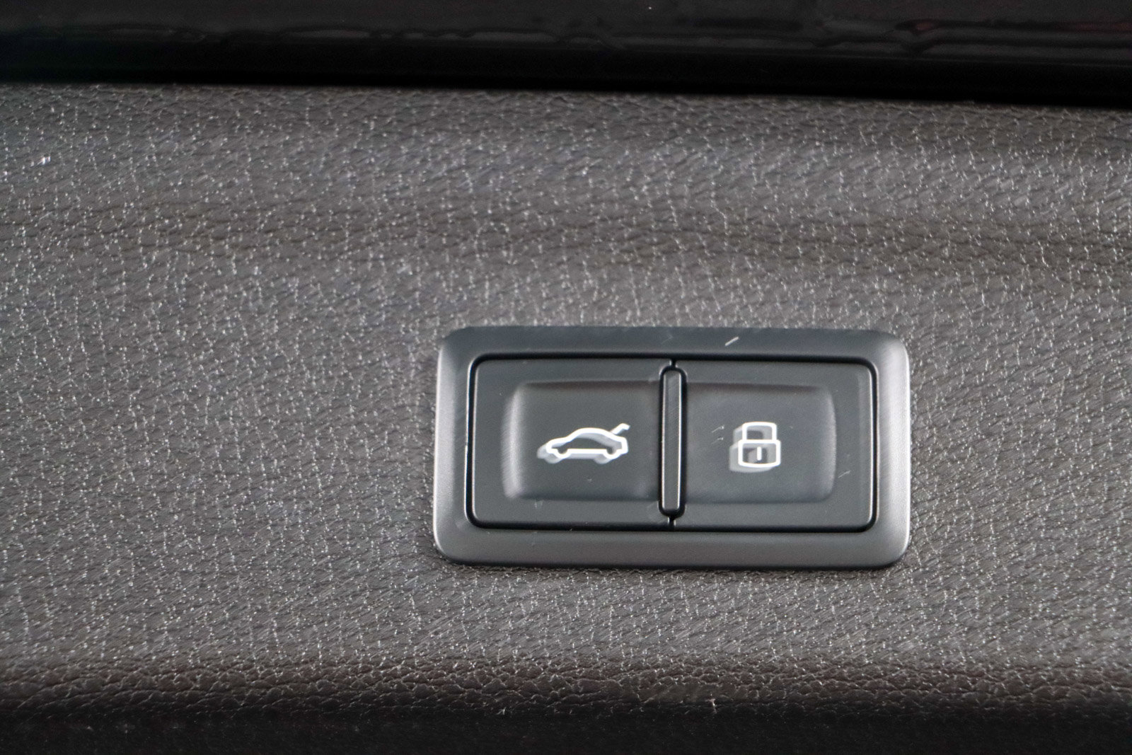 Used 2022 Audi Q3 2.0T Premium Plus w/ Premium Plus Package image 30