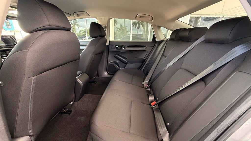 Used 2025 Honda Civic LX image 6