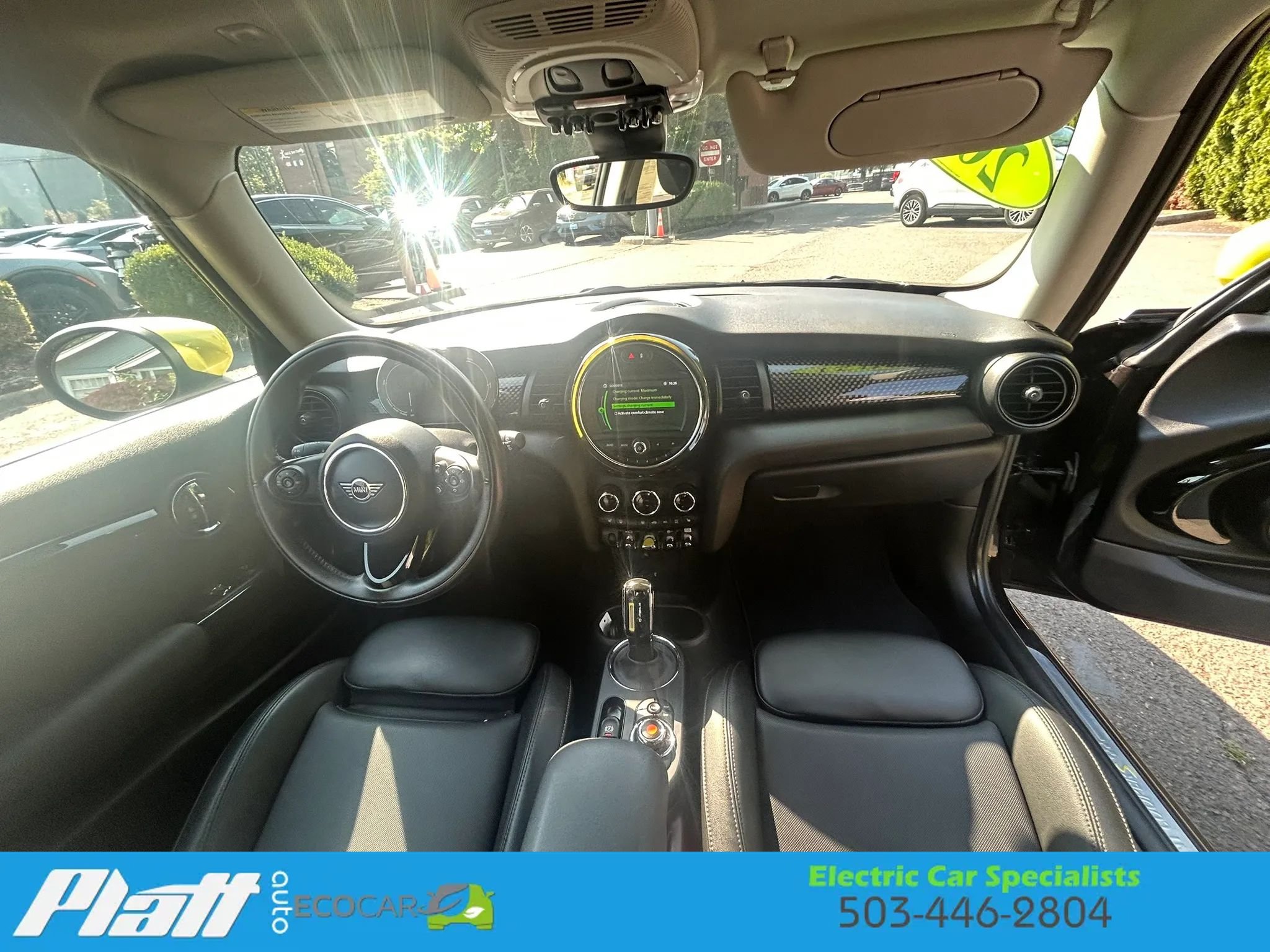 Used 2021 MINI Cooper SE w/ 6.5" Touchscreen Package FWD image 34