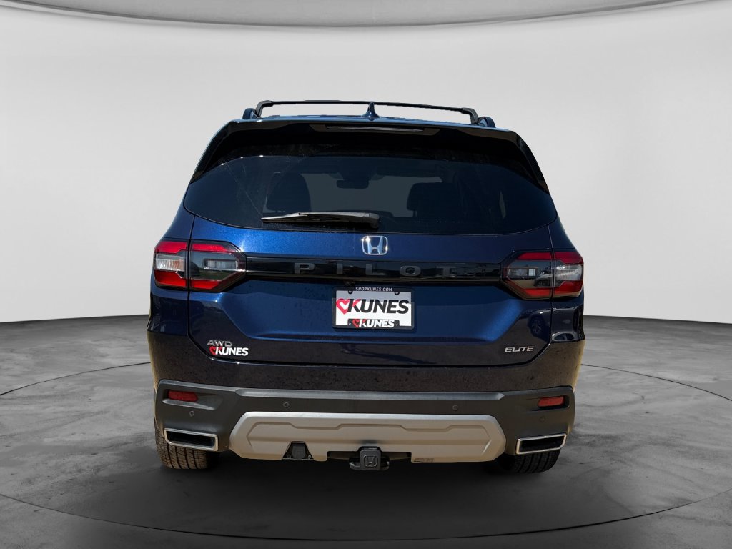 Used 2025 Honda Pilot Elite image 8