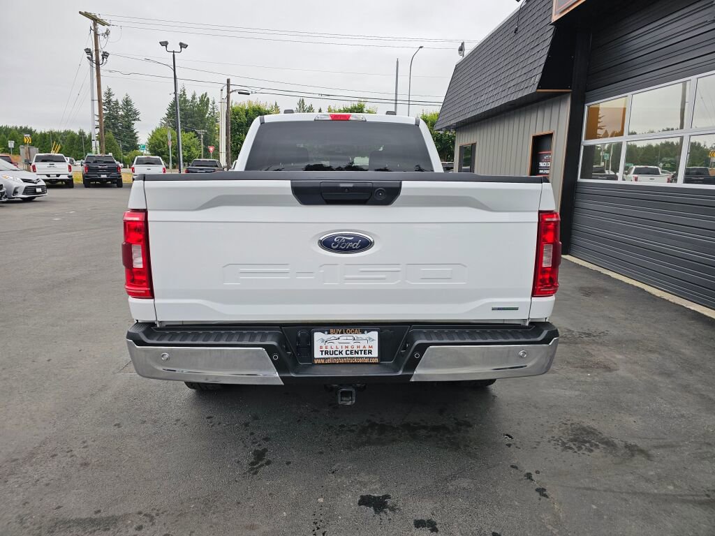 Used 2022 Ford F150 XLT w/ Trailer Tow Package image 4
