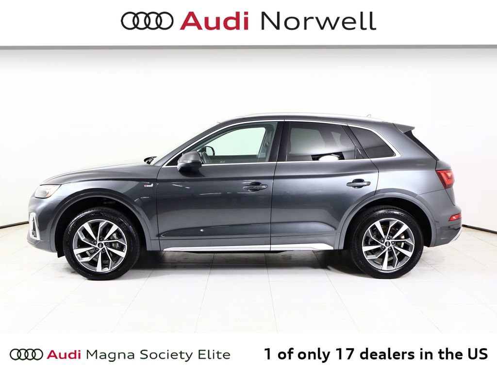 Used 2023 Audi Q5 2.0T Premium w/ Convenience Package AWD/4WD image 12
