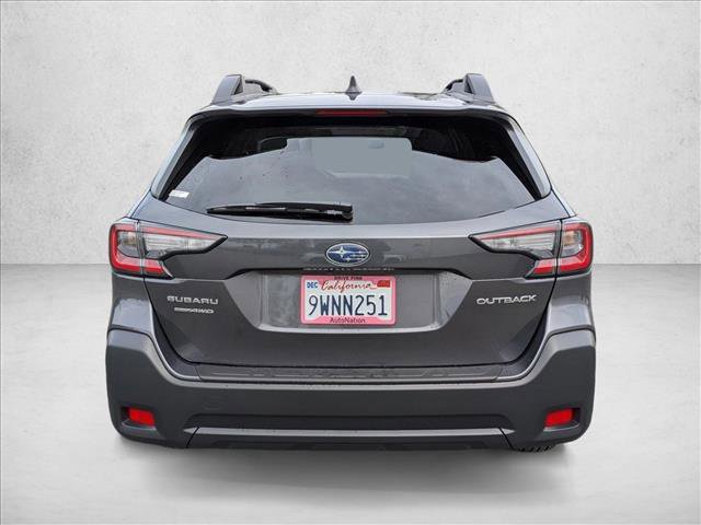 Used 2025 Subaru Outback Premium image 7