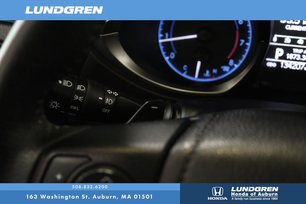 Used 2015 Toyota Corolla S FWD image 19