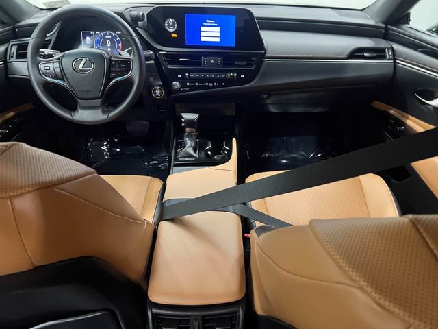 Certified 2024 Lexus ES 350 w/ Accessory Package (Z1) image 14