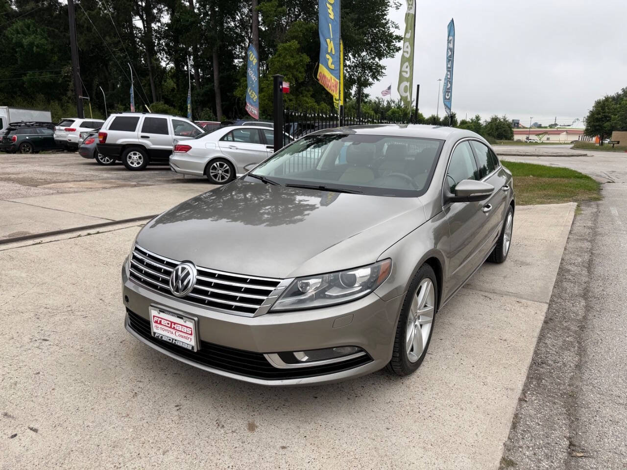 Used 2013 Volkswagen CC Sport FWD image 2