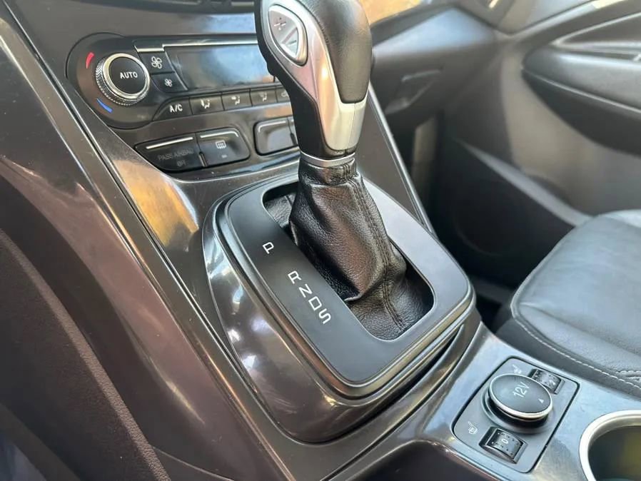 Used 2014 Ford Escape Titanium image 20