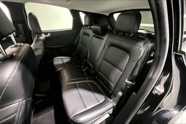Used 2025 Ford Escape Platinum AWD/4WD image 29