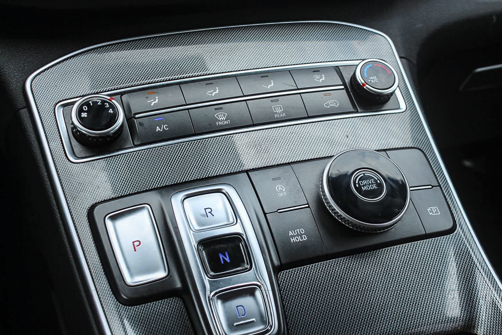 Certified 2023 Hyundai Santa Fe SE FWD image 33