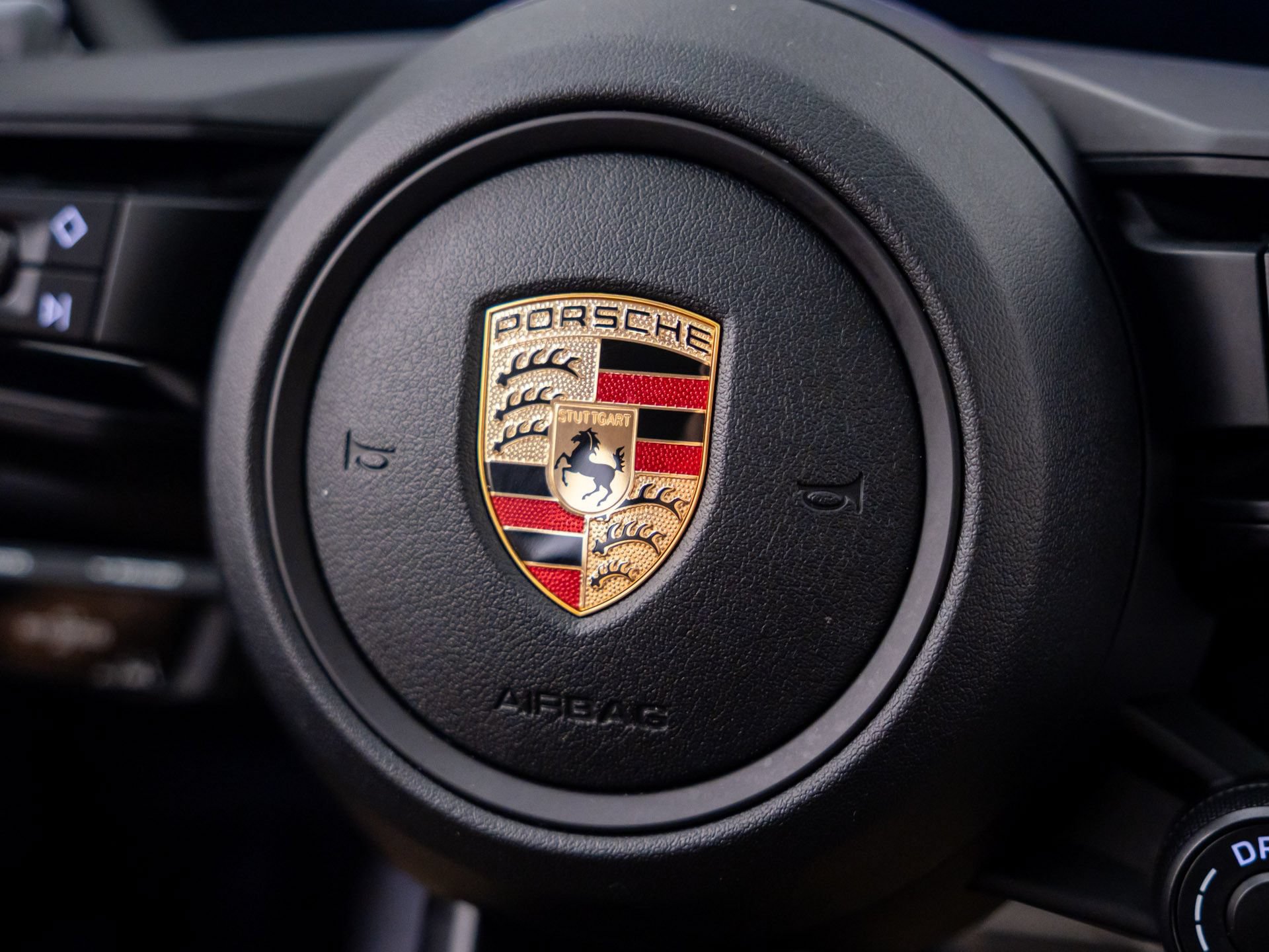 Used 2024 Porsche Cayenne S AWD/4WD image 25