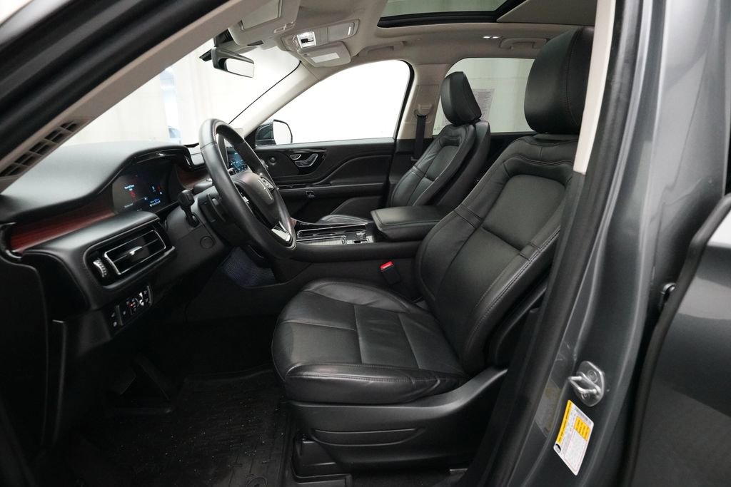 Used 2022 Lincoln Aviator Grand Touring image 7