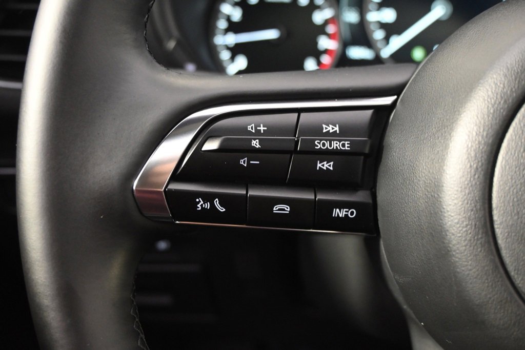Certified 2025 MAZDA MAZDA3 Carbon image 35