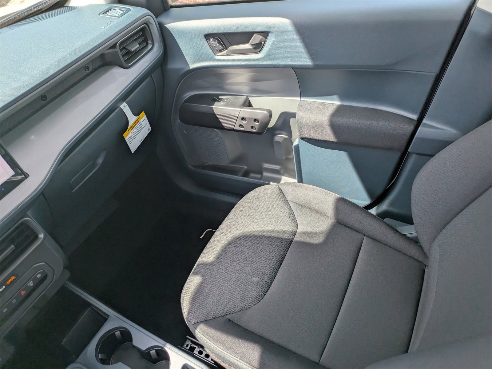 New 2025 Ford Maverick XL w/ 4K Tow Package image 16