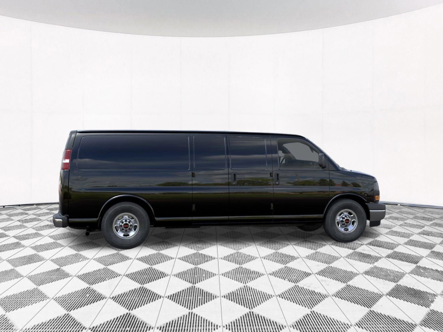 New 2026 GMC Savana 3500 Extended RWD image 10