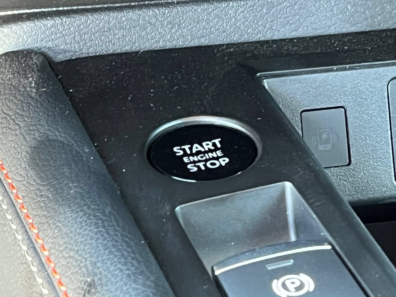 Used 2026 Nissan Kicks SR w/ Cold Weather Package FWD image 22