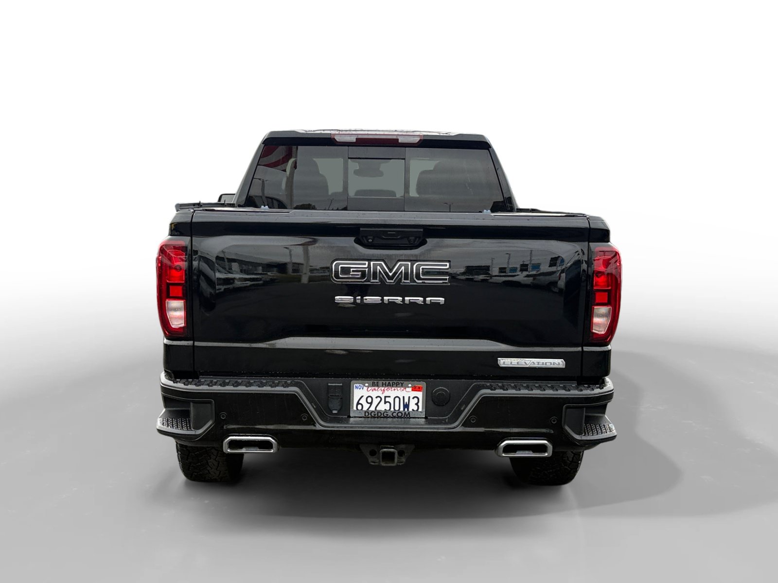 Used 2023 GMC Sierra 1500 Elevation w/ Preferred Package AWD/4WD image 4