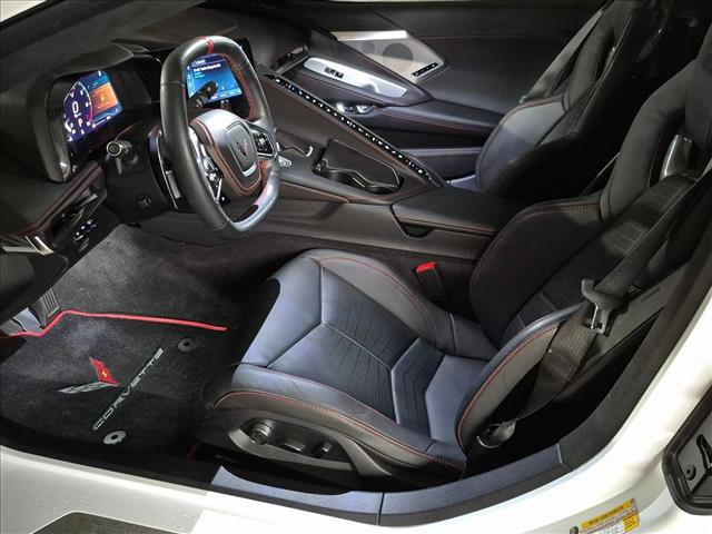 Used 2024 Chevrolet Corvette Stingray Premium Conv w/ Z51 Performance Package RWD image 14
