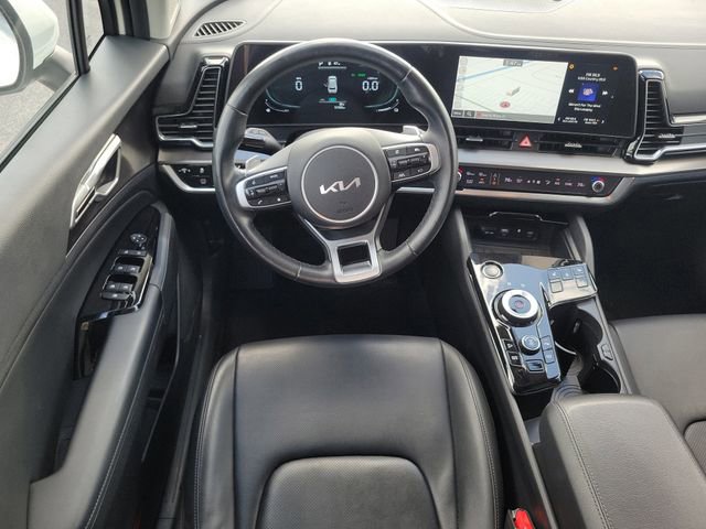 Used 2023 Kia Sportage EX image 12