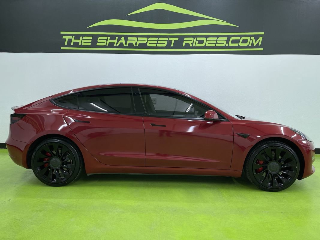 Used 2021 Tesla Model 3 Performance image 11