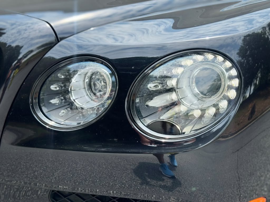 Used 2017 Bentley Flying Spur S V8 AWD/4WD image 11