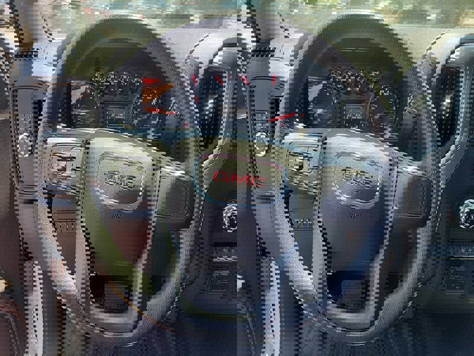 New 2024 GMC Sierra 2500 Pro w/ Convenience Package image 19