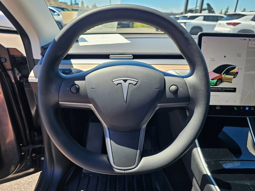 Used 2020 Tesla Model Y Long Range AWD/4WD image 12