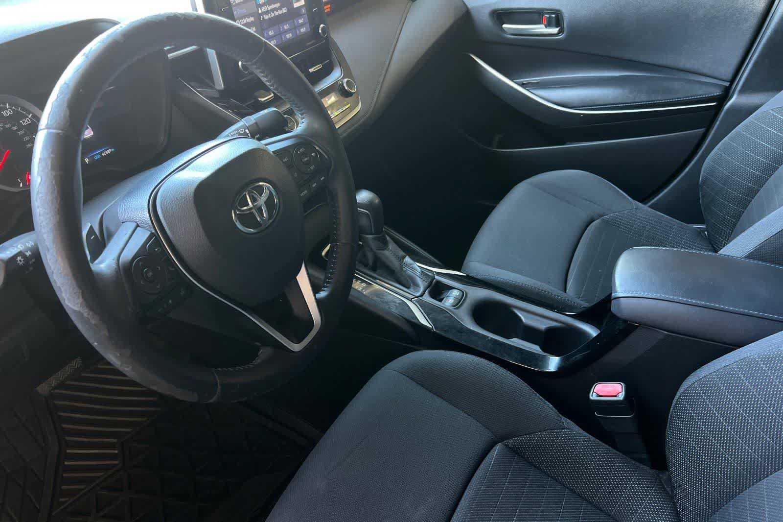 Used 2021 Toyota Corolla SE FWD image 14