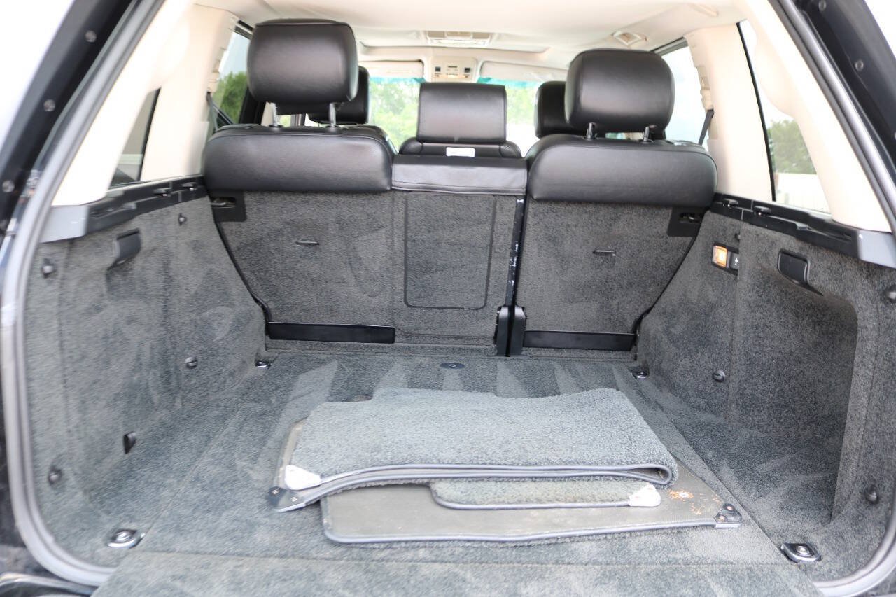 Used 2010 Land Rover Range Rover HSE AWD/4WD image 25